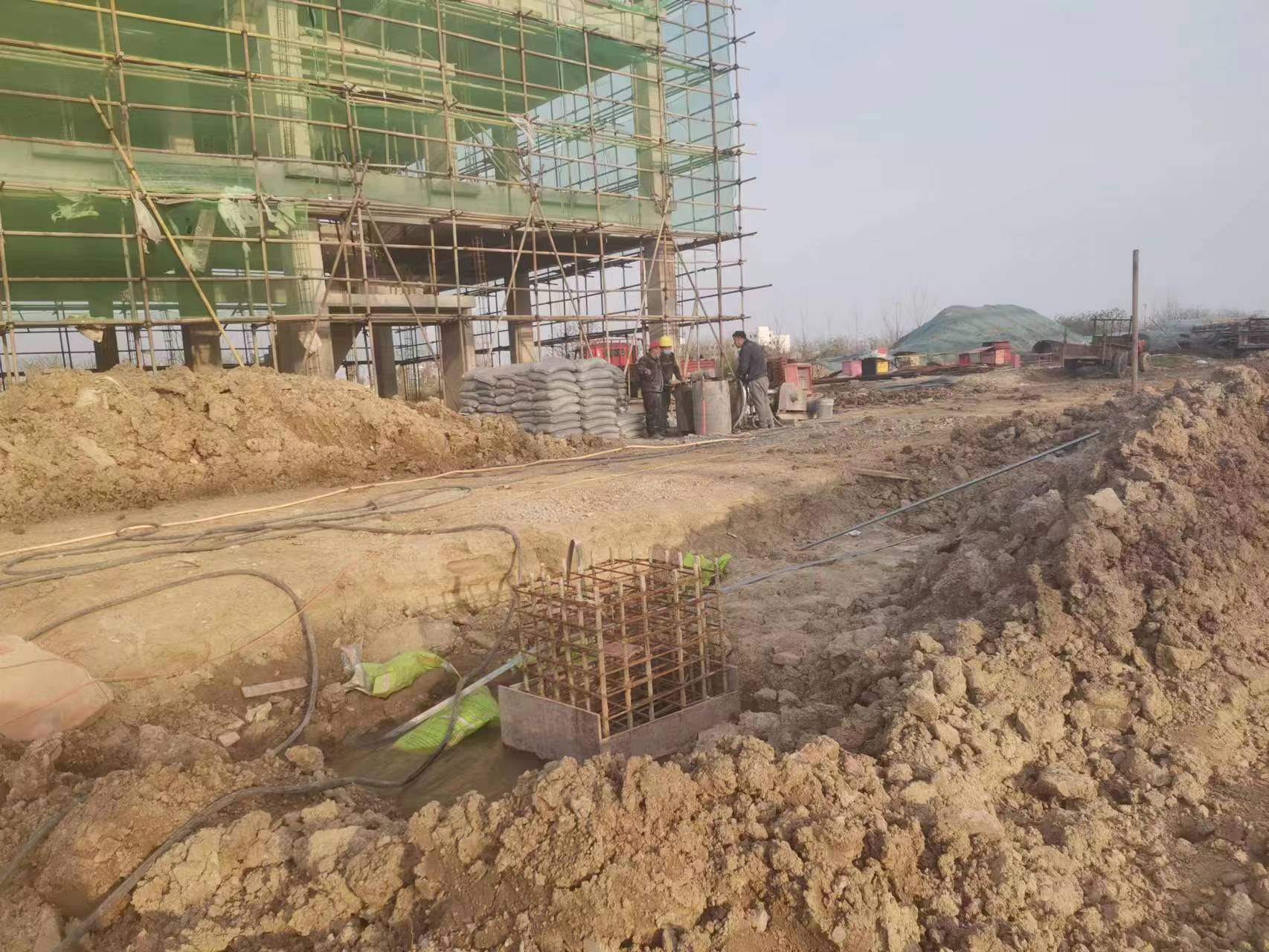 泸溪当桥梁出现裂缝的时候应该及时加固修补